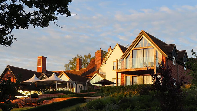 Hotel Host & Receptionist