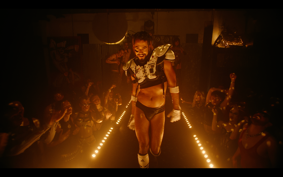 Tove Lo & SG Lewis, heat, video clip