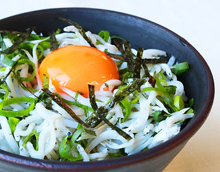 しらす丼/ Shirasu Bowl しらす丼/ Shirasu Bowl