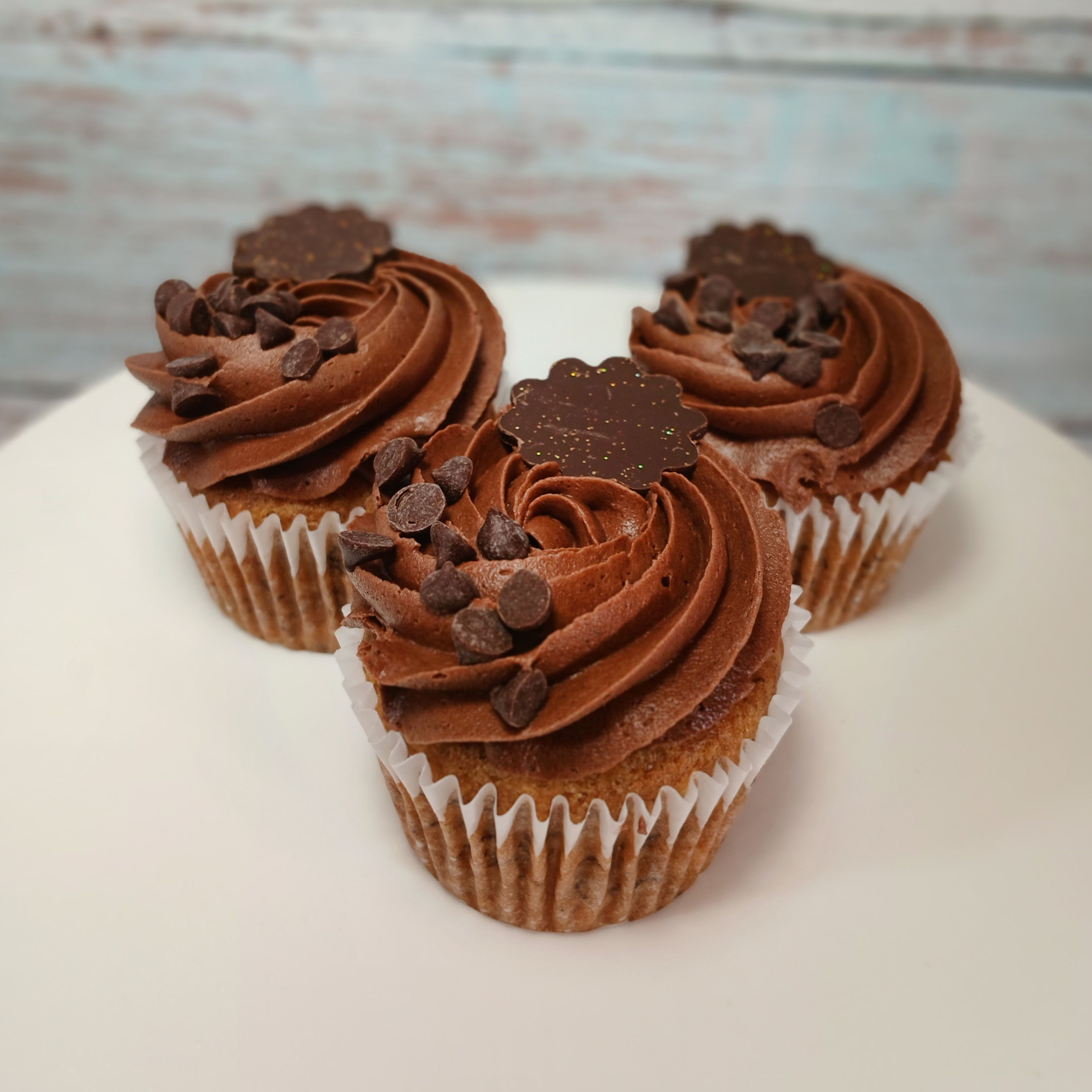 Gluten-free, Egg-free, Dairy-free Banana Chocolate Chip Cupcake*^