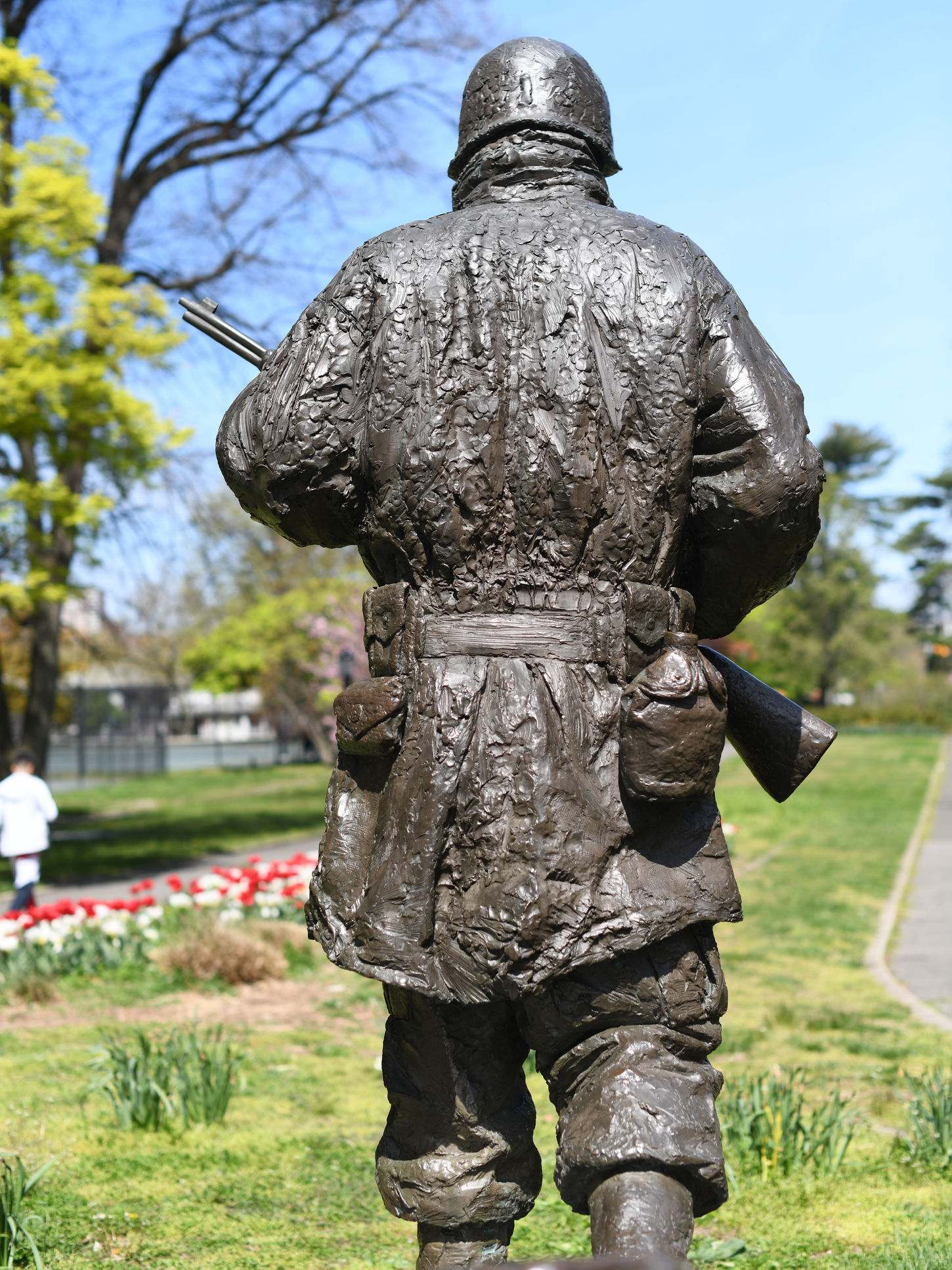 Bronze Korean War Soldiers Monument by William Crozier in Queens, New York, 2007.
