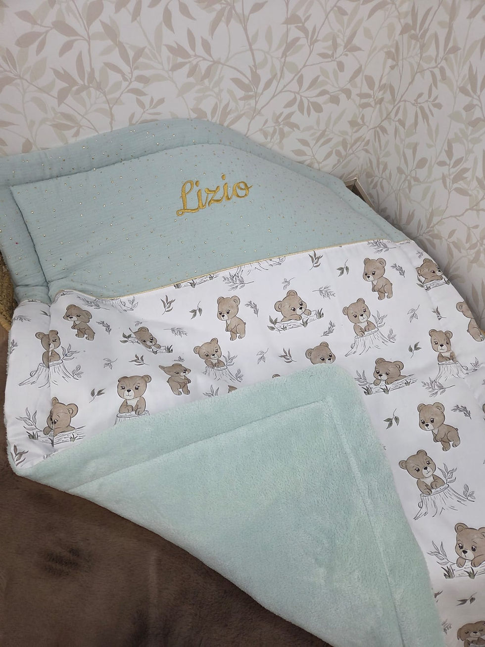 Couverture personnalisée bébé - ourson tout doux vert