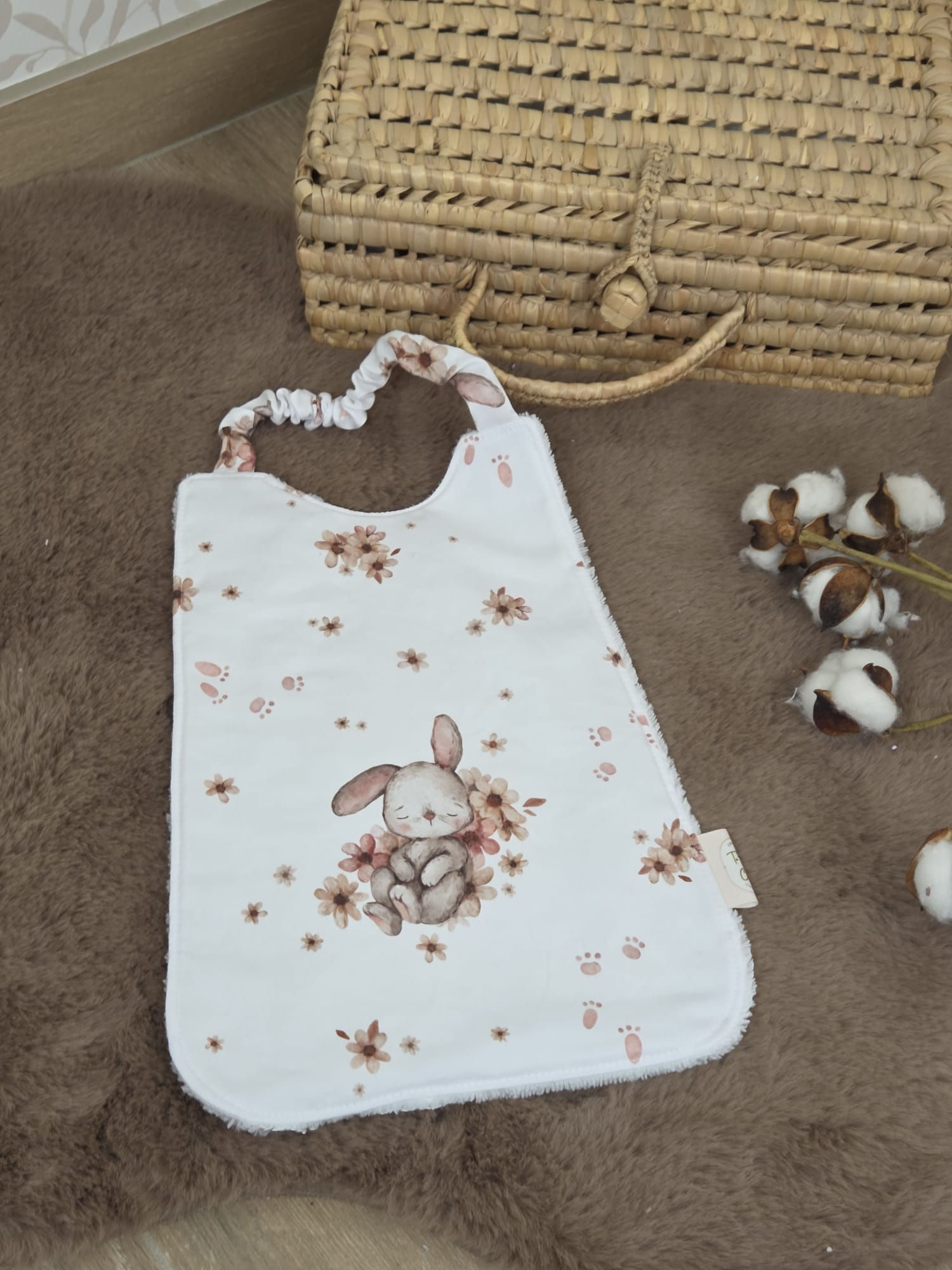 Bavoir écolier lapin