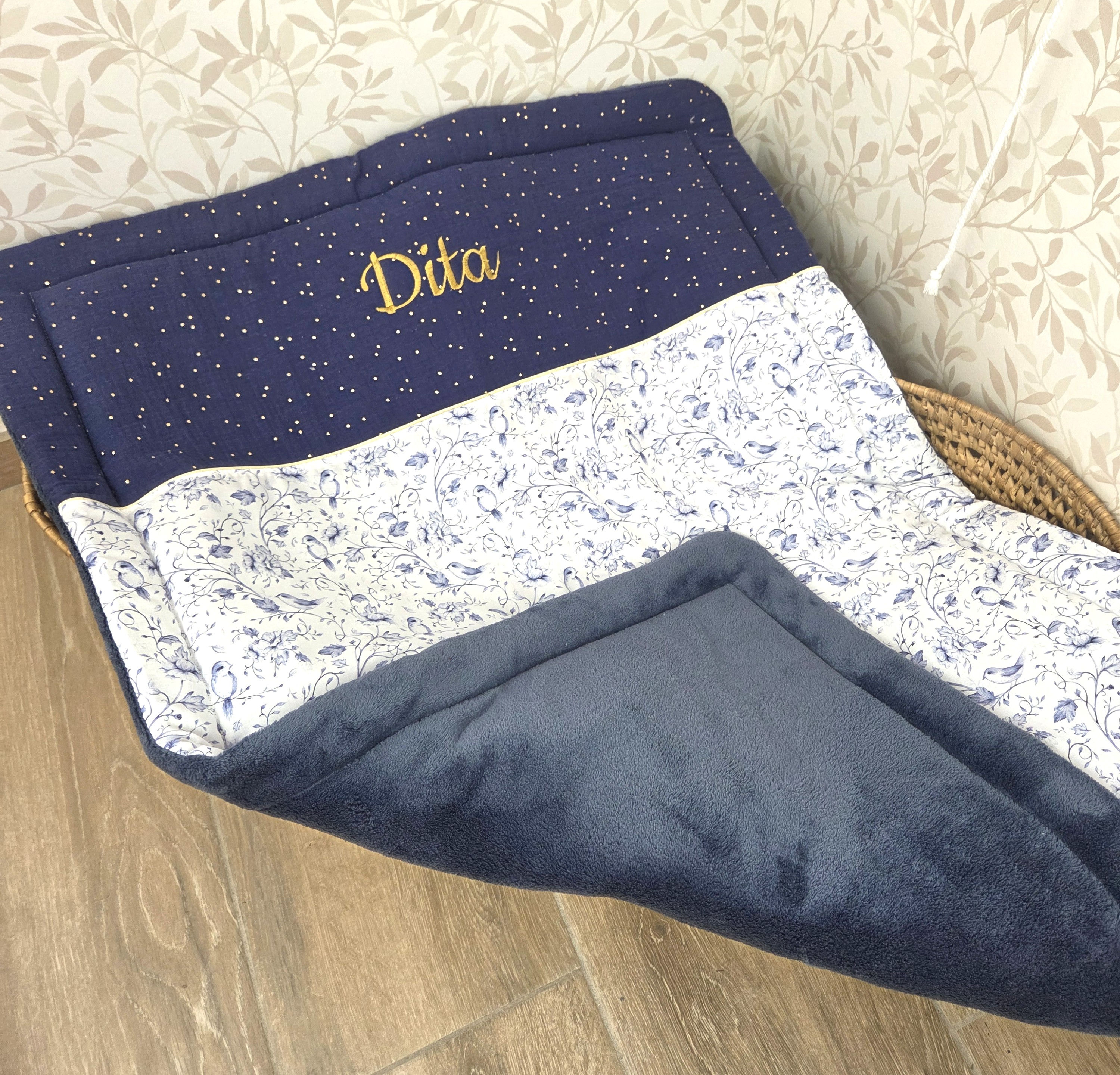 Couverture personnalisée bébé toile de jouy oiseaux à partir de