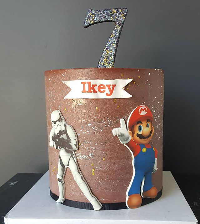 Ikey Cake