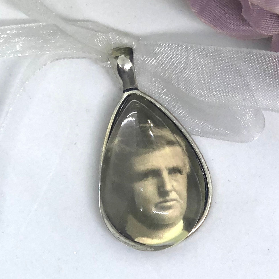 TILLY - Antique Silver Teardrop Memory Charm