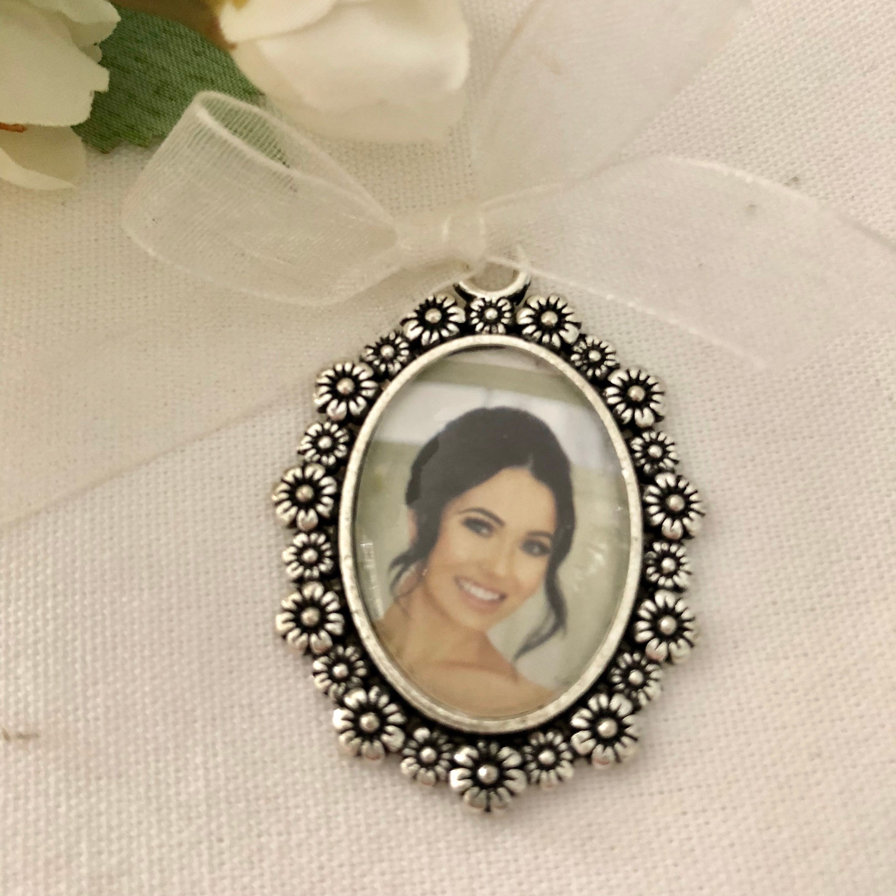 NANCY - Antique Silver Oval Memory Charm