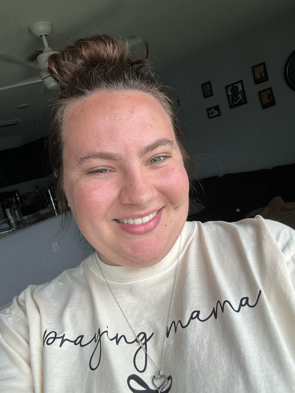 Thumbnail: Praying Mama - Women's Heavyweight Boxy Tee