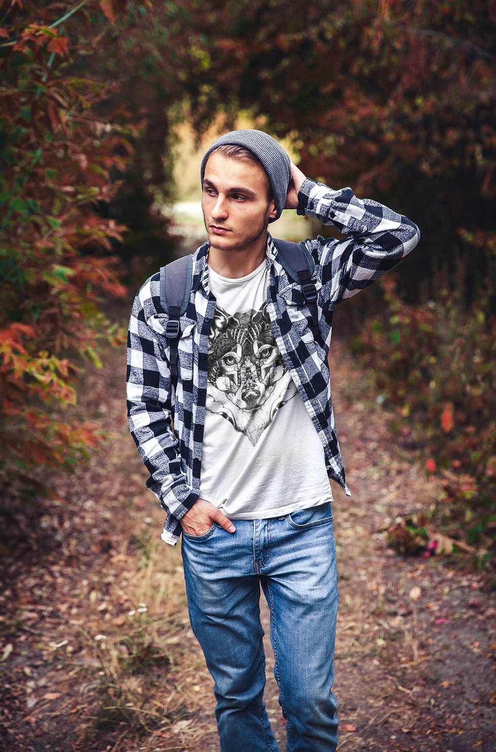 DTG printed t-shirt with black and white wolf face design