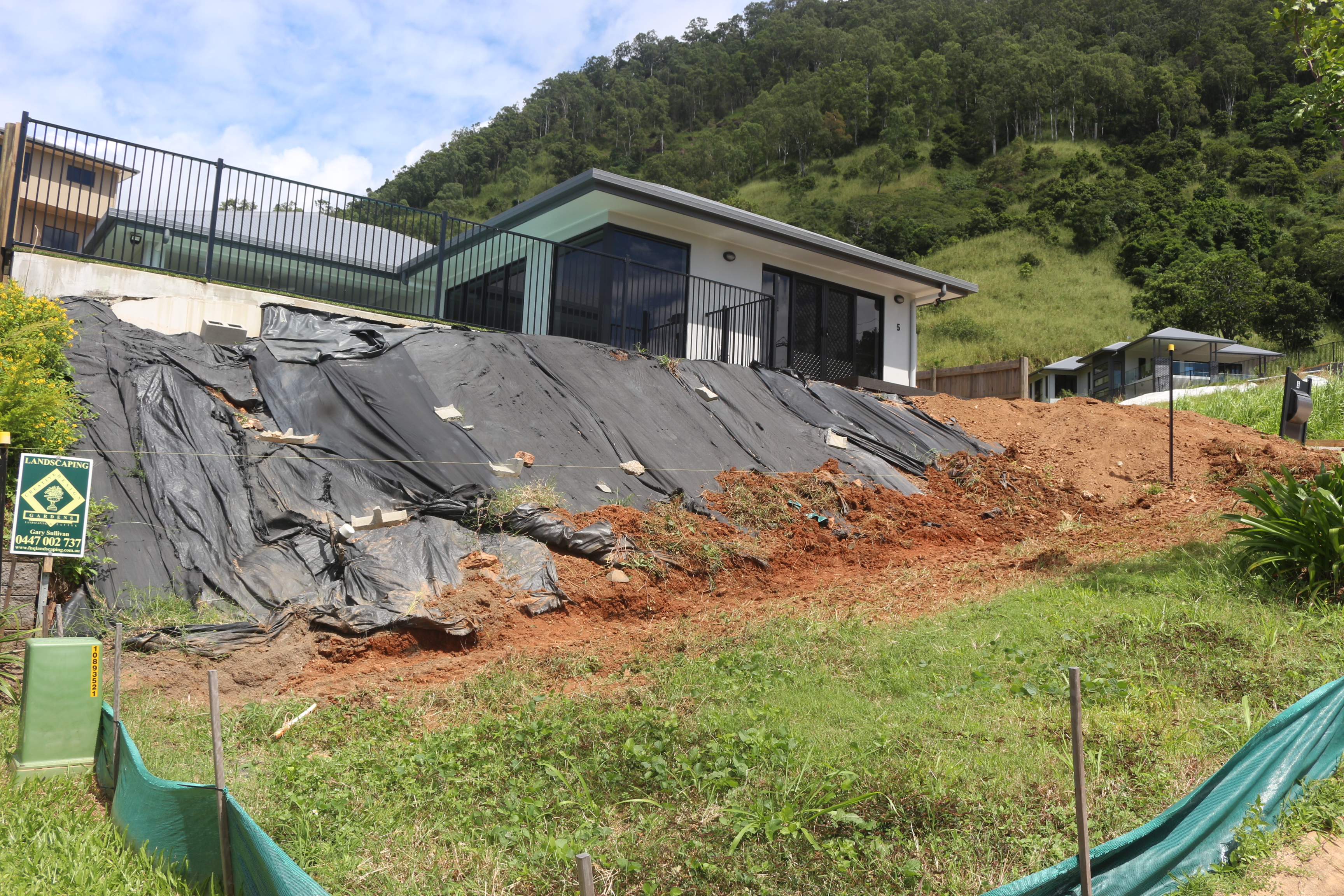 Retaining wall before photo