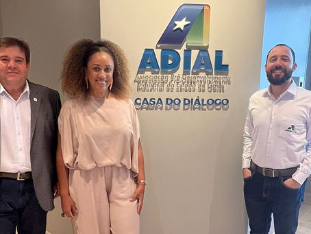 CEO da PopCorn Gourmet visita sede da Adial