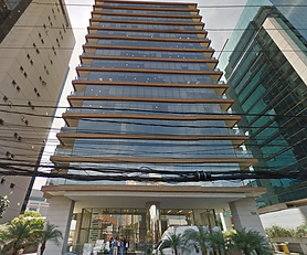 Fachada do Bueno Business Tower, edifício comercial para sala comercial e escritório corporativo na Vila Olímpia.