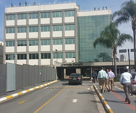 Fachada do Edifício Morumbi, prédio corporativo classe A de 6 andares e lajes grandes, localizado no Brooklin, São Paulo.
