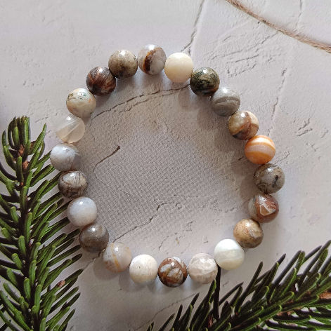 Thumbnail: Bamboo Leaf Agate crystal bracelet