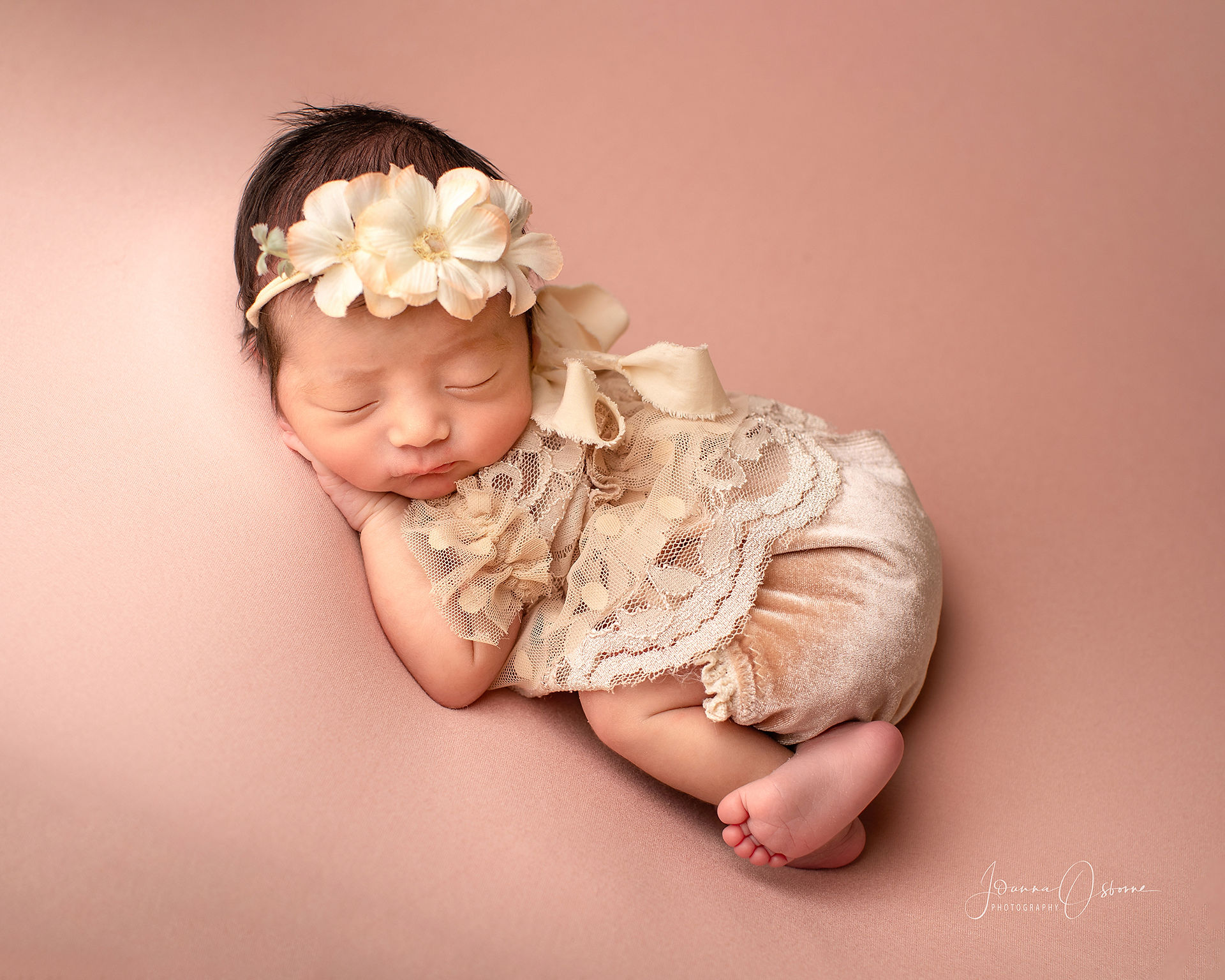 Newborn Photoshoot Ashford