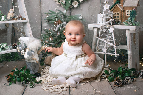 Cotswolds Children's Christmas Photoshoot