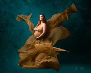 Cotswolds Maternity Photography