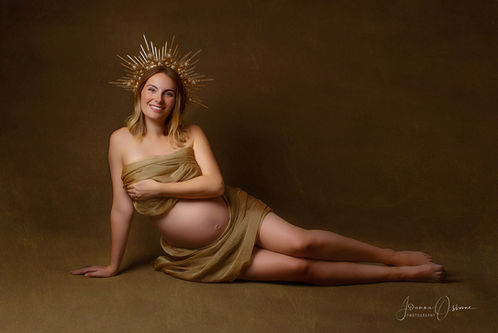 Cotswolds Maternity Photography