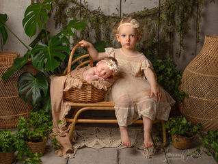 Newborn and Sibling Photoshoot