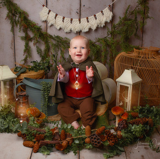 Lord of the rings inspired baby hobbit photoshoot