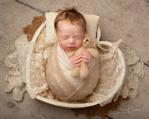 Newborn Photoshoot Swindon