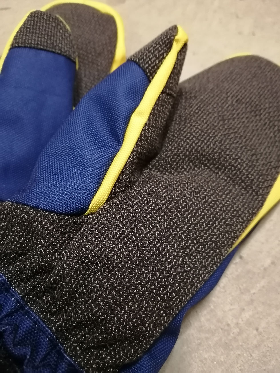 サムネイル： KM4K RetroMitt