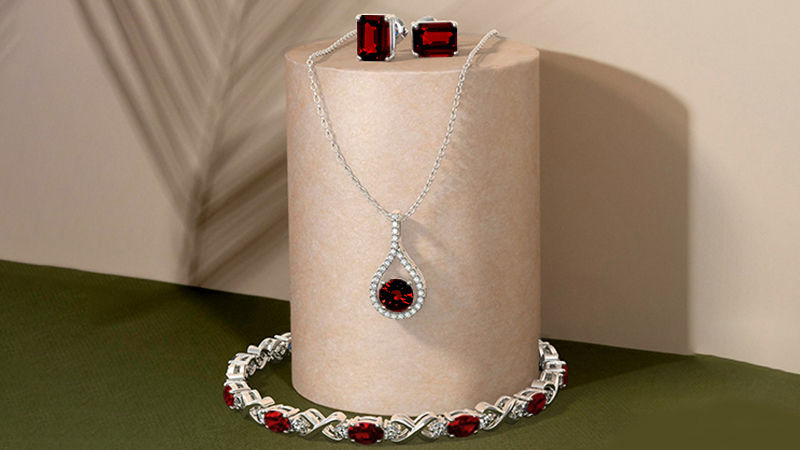 different ruby jewelry pieces