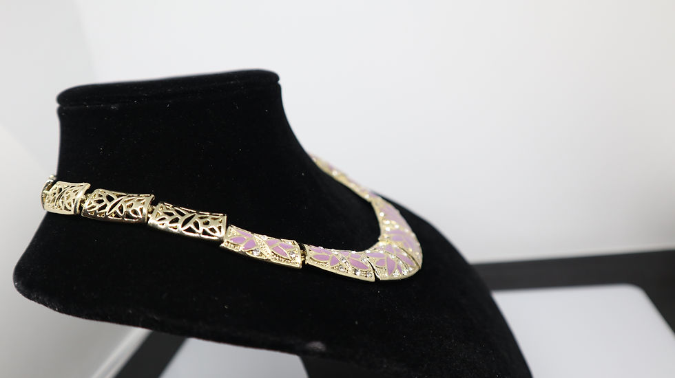 Miniaturebillede: Gold Colour Flower  Details Diamante Crystal necklace and Earring  Jewellery Set