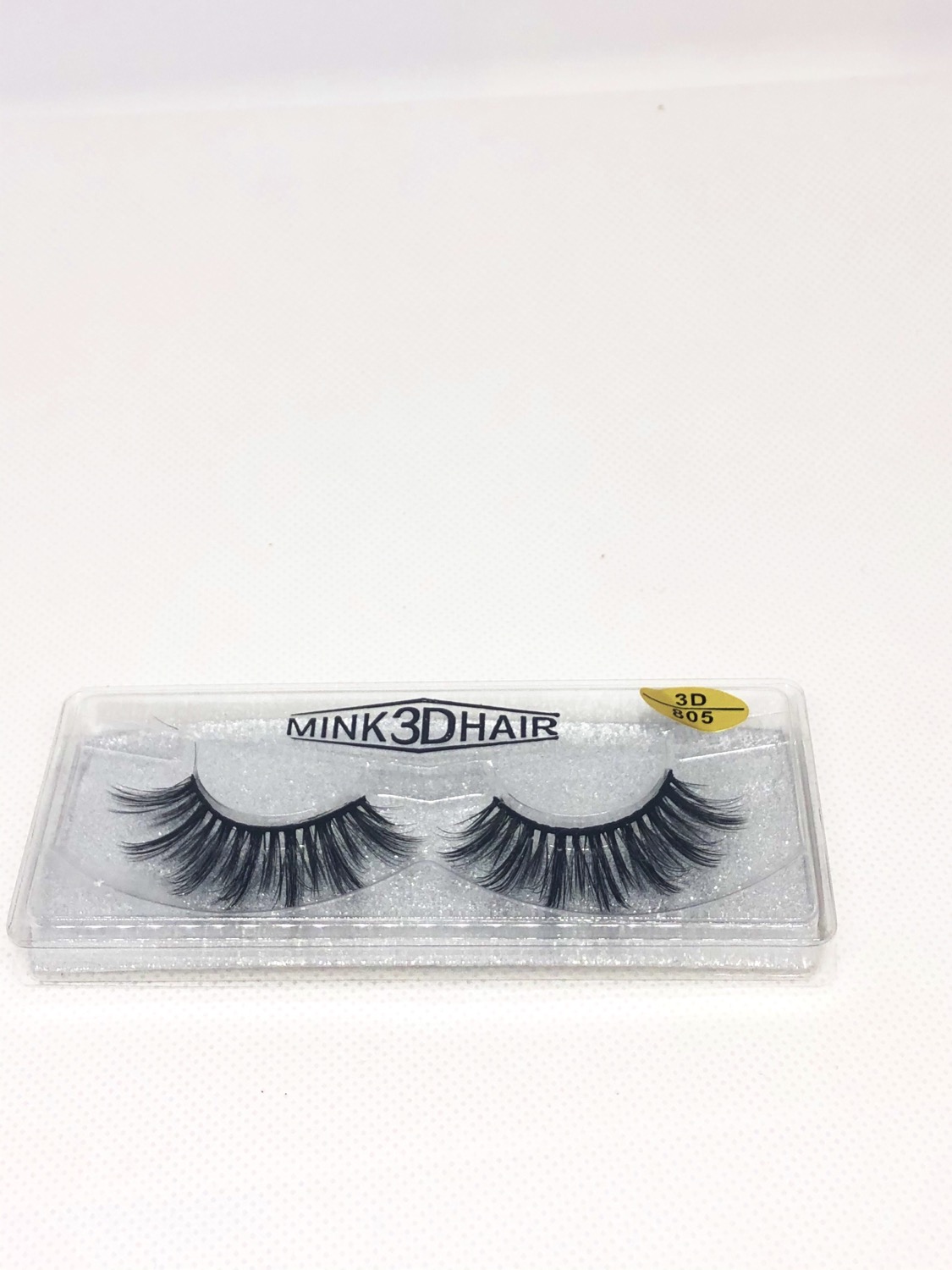 Thumbnail: SilverLashes 3D Mink Hair Natural Looking Eyelashes