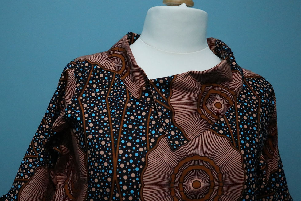 Miniatura: Collar Ankara Blouse with Balloon Sleeves