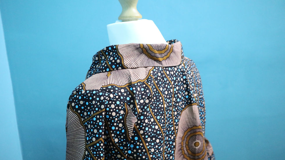 Miniaturbild: Collar Ankara Blouse with Balloon Sleeves