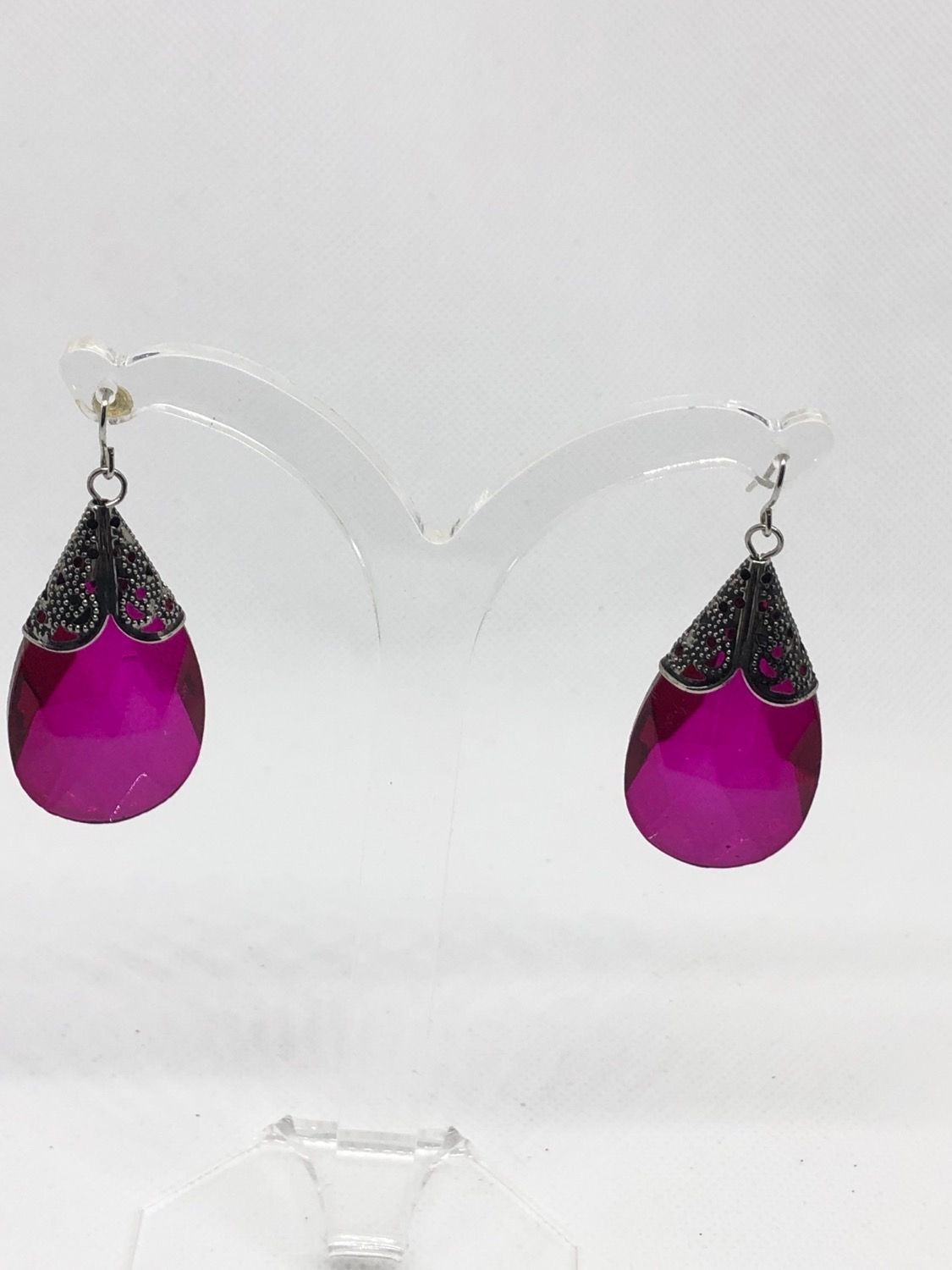Tear Drop Glass Bead Earrings