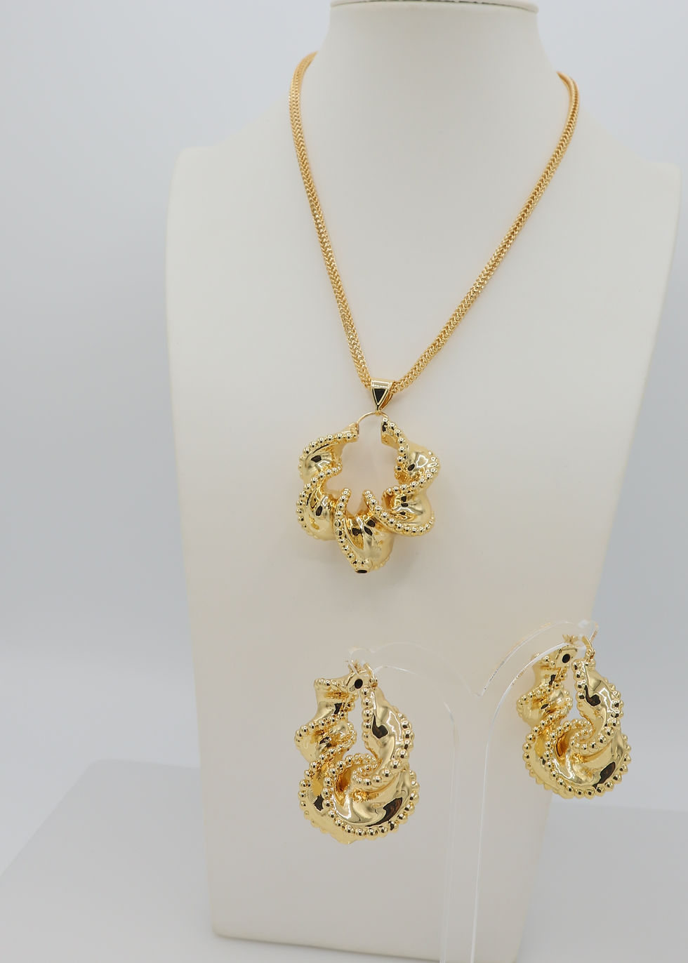 Thumbnail: Jewellery Set 18k Gold Plated Spiral Design Pendant Necklace and Earrings