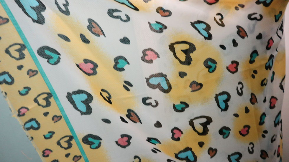 Miniaturbild: Yellow Playful Heart Print Frayed Scarf