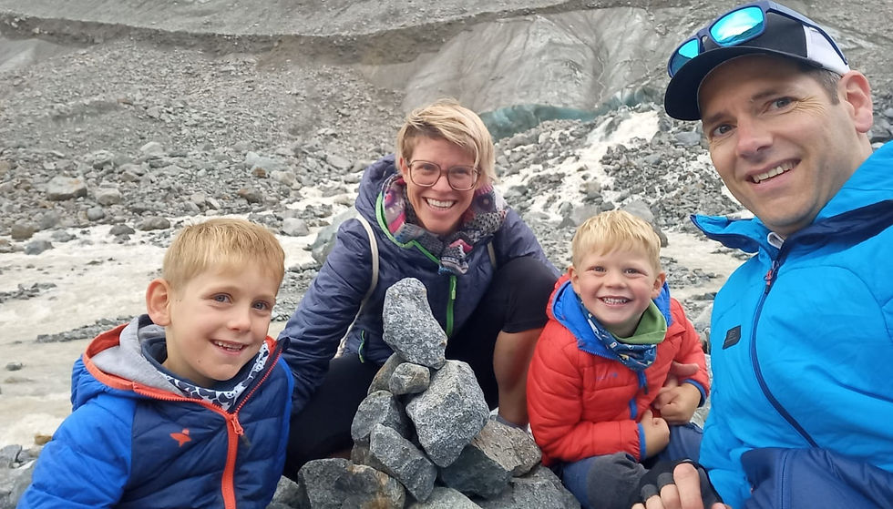 WhatsApp Image 2023-09-01 at 11.17_edited.jpg