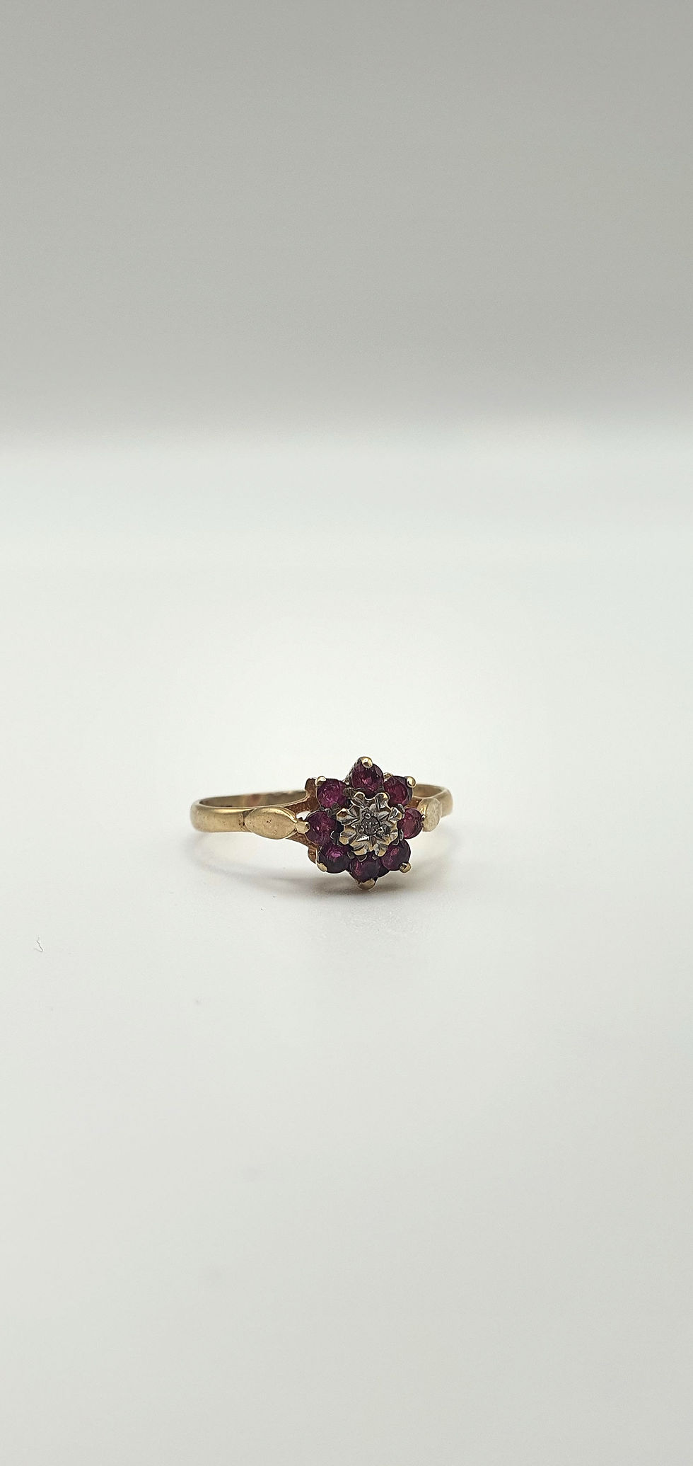 9ct Gold Ruby Ring