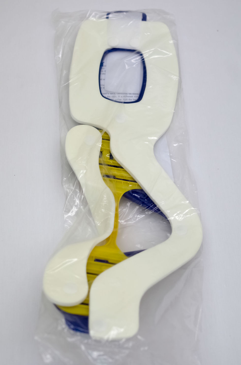 143. RC-B-16A CERVICAL COLLAR (1)