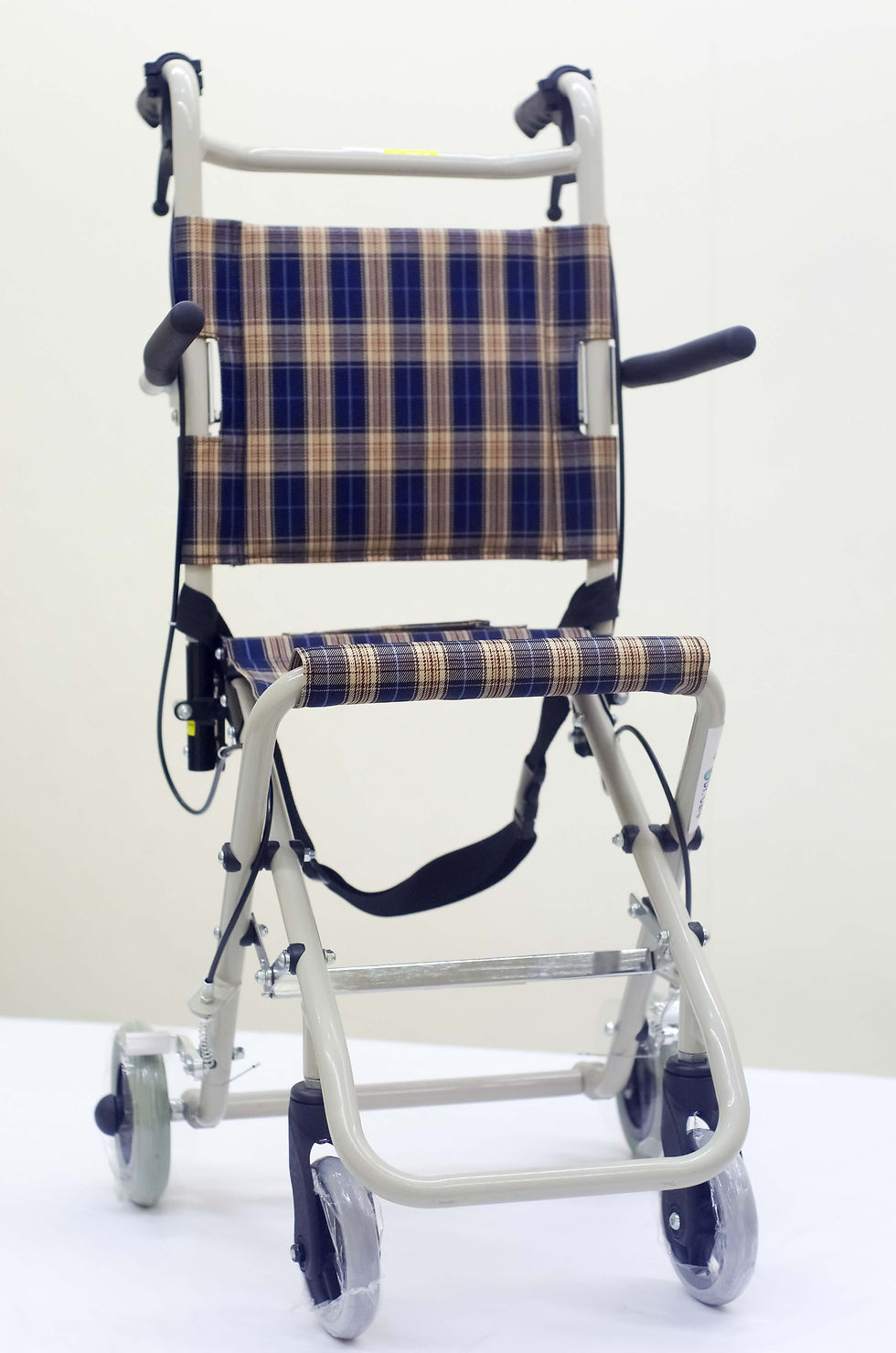 125. Pedia Wchair (LEATHER BLACKBLUE & CHECKERED BLUERED) (2)