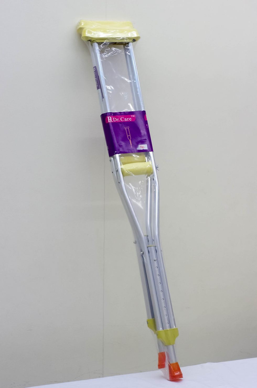49.crutches small med large