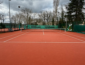 Court en terre battue.heic
