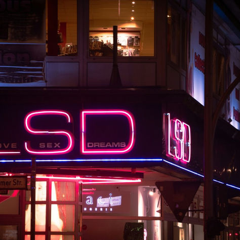 From Counterculture to Care: LSD, Ecstasy and Magic Mushrooms in Mental Health ?!