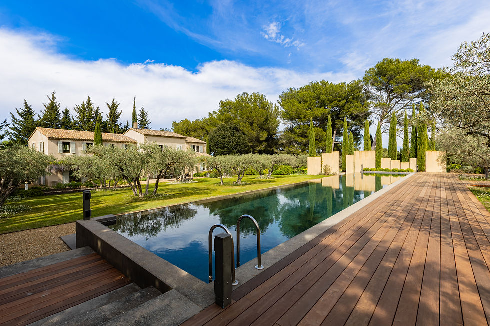 Conticollection, Mas Amadeo, Saint-Rémy-de-Provence, France