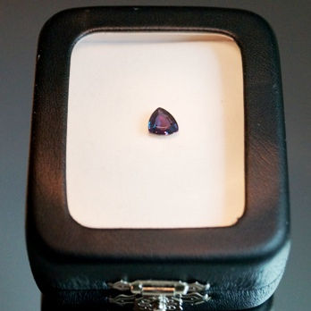 Thumbnail: GAR126CC Color Changing Garnet