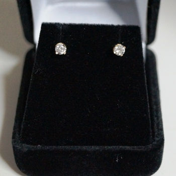 Thumbnail: 14KY033tDER 0.33cttw White Diamond Stud Earrings