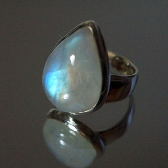 Thumbnail: SS23x16MOON Ladies Rainbow Moonstone Ring