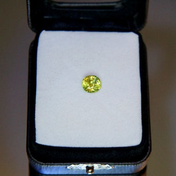 Thumbnail: SPH196GN Green Sphene