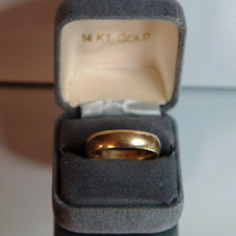 Thumbnail: 14KYGENTSBAND  Yellow Gold Wedding Band