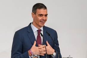 MBRETËRIA E SAPNJËS | KRYEMINISTRI PEDRO SANÇEZ (SÁNCHEZ): LUFTA NË IRAN ËSHTË E PALIGJSHME; DISA PO E PËRDORIN PËR TË KUNDËRSHTUAR “PAKTIN E GJELBËR”.