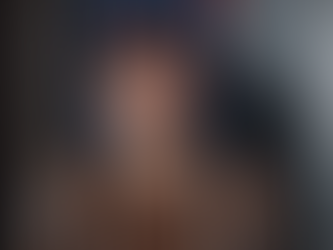 TIRANË | U EKSTRADUA NGA DUBAI KLEVIOL AHMETI (I NJOHUR NË QARQET E MUZIKËS REP SI “CLLEVIO SERBIANO”); KONSIDEROHET SUBJEKT QË POROSITI VENDOSJE TRITOLI TE PRONA E RIGELS RAJKUT (“NOIZY”).