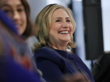ISH-SEKRETARJA AMERIKANE E SHTETIT HILLËRI KLINTON (HILLARY CLINTON): DOSJET E EPSTEINIT PËRMBAJNË INFORMACIONE TË TMERRSHME DHE SHQETËSUESE POR JO GJITHËKUJT QË I DEL EMRI ATJE KA KRYER KRIM.